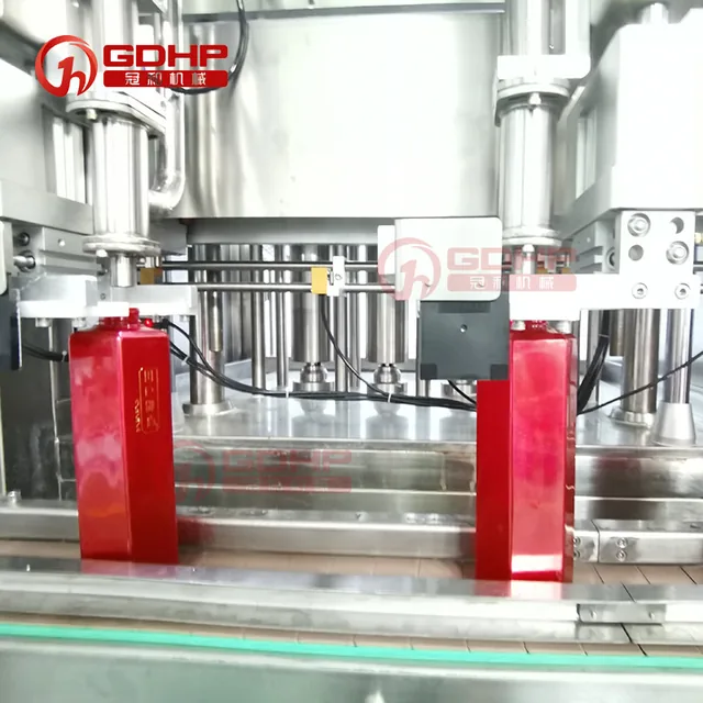双头跟随式液体灌装机产品图12