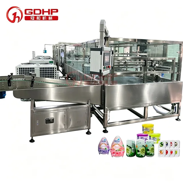 汽车香膏热灌装冷却套标生产线产品图3