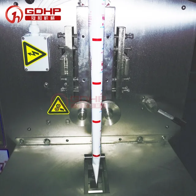 三边封粉体包装机产品图4