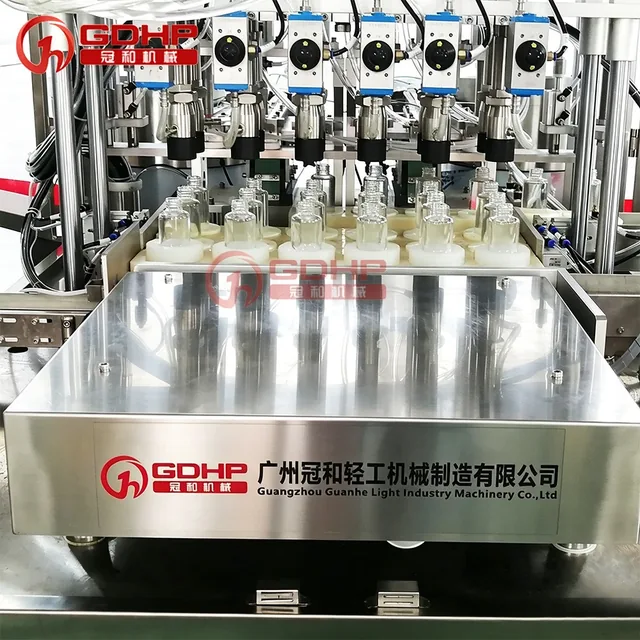 香薰香水液体高速灌装压塞旋盖生产线产品图2